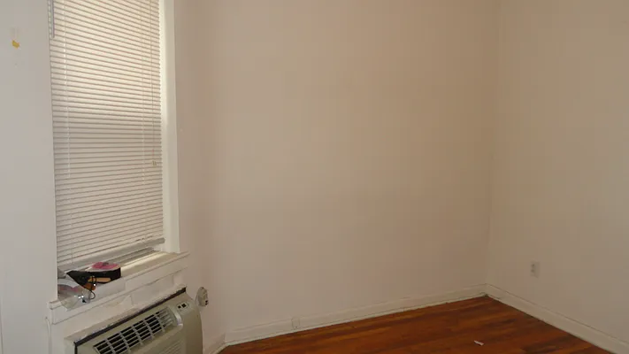 Rented by Manhattan Flats | media 10