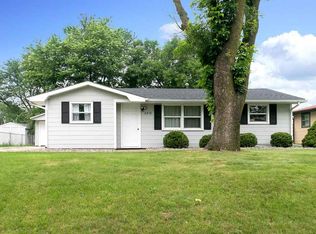 2418 12th St, Silvis, IL 61282