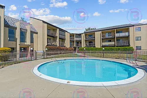 2450 Lymbery St #230 Photo 1