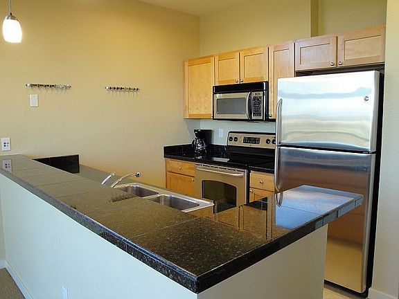 High-end Finishes Throughout