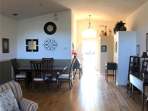 2nd image of 1370 11th Ln