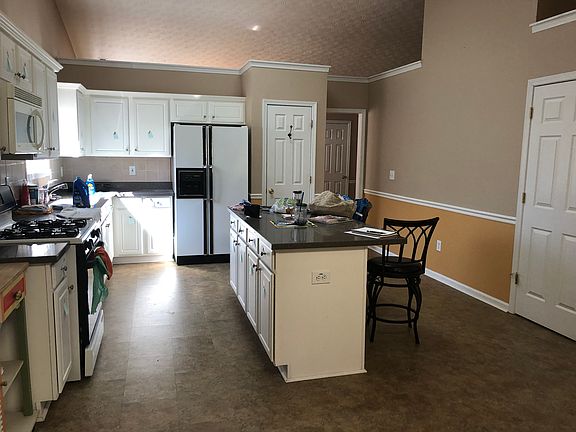 4th image of 1307 Idlewood Ct