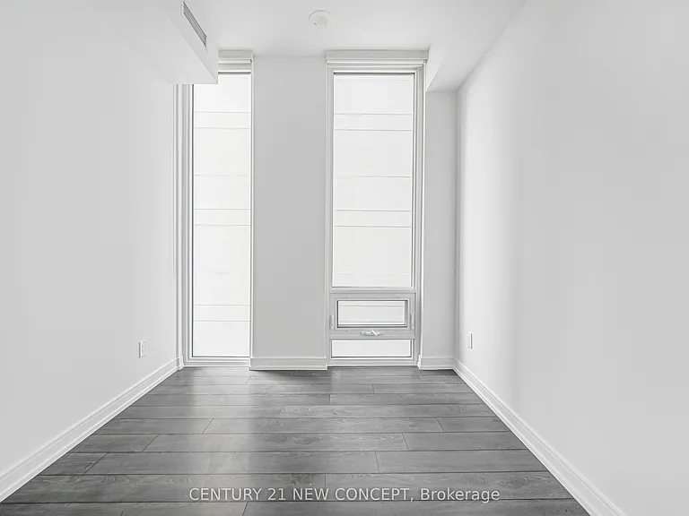28 Wellesley St E #1902 — Photo 21