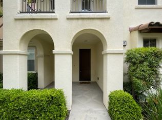 8382 Sage Dr, Huntington Beach, CA 92646
