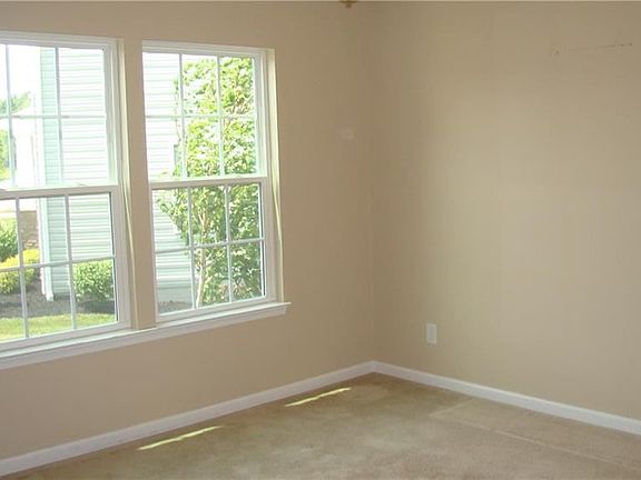 2nd image of 10186 Colton Ave #21