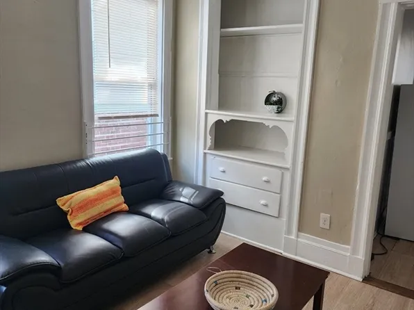 141 Franklin St Floor 2, Lynn, MA 01902