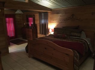 191 R And R Dr, Springtown, TX 76082