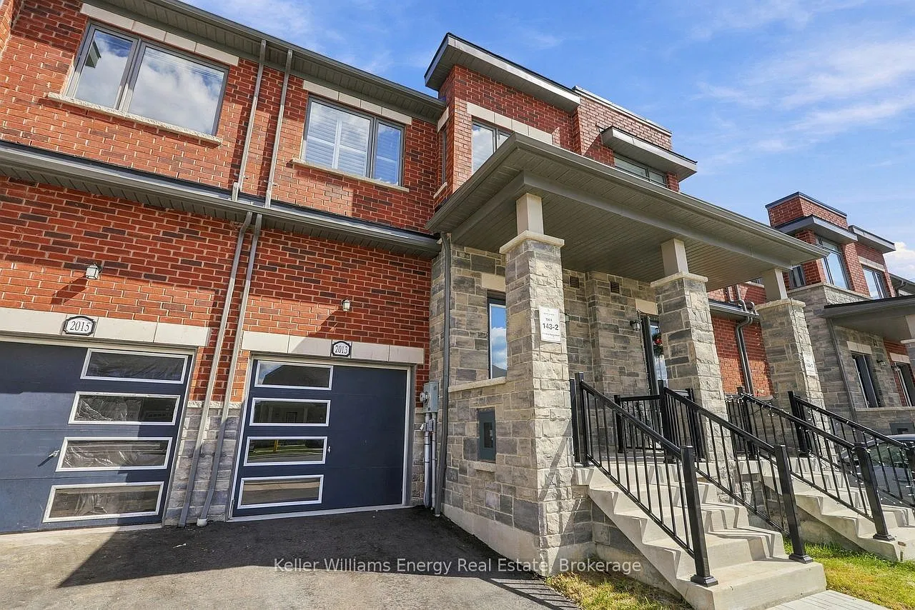 3 bed, $2,800 — Photo 2