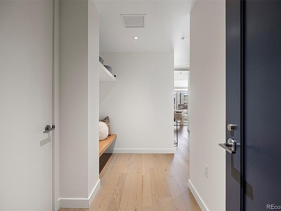 4th image of 1750 Wewatta Street #1304