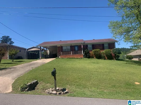 924 W Park Ln, Fultondale, AL 35068