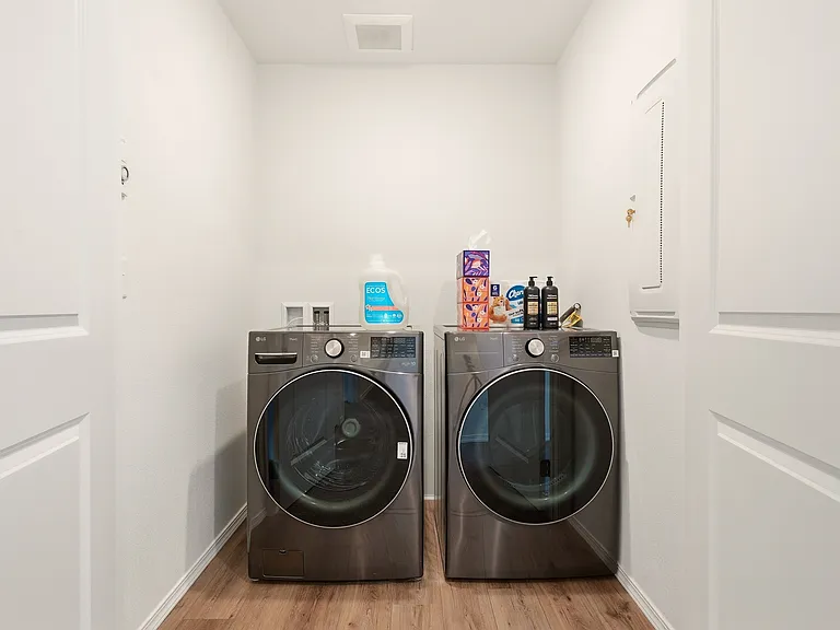 2686 N Broadwing Ln — Photo 27