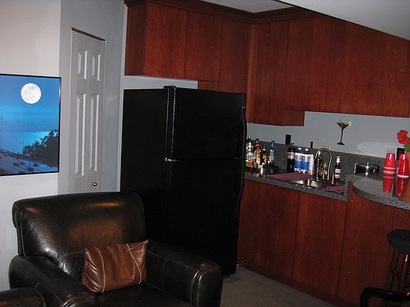 4th image of 5433 Doral Dr