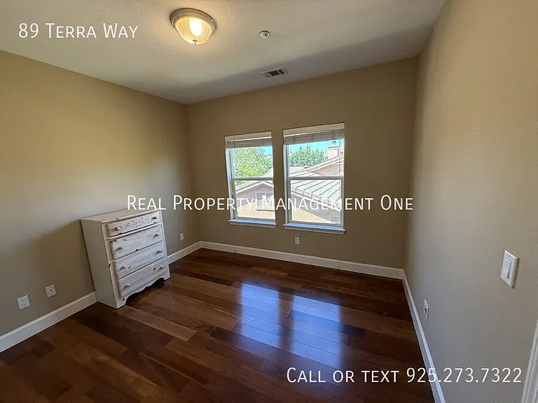 89 Terra Way — Photo 33