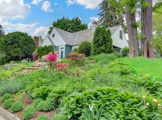 12 Lowell Rd, Port Washington, NY 11050