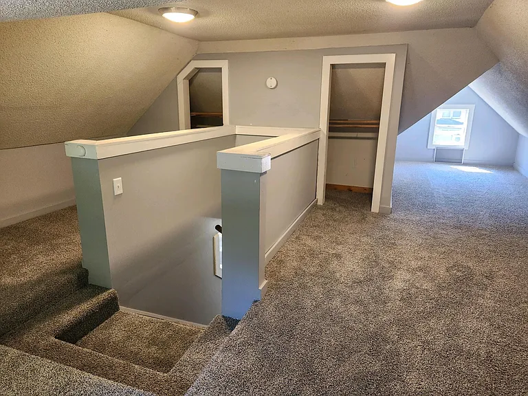 628 Linden St — Photo 8