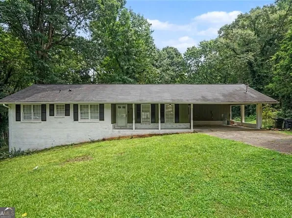 2826 Manor Ct, Snellville, GA 30078