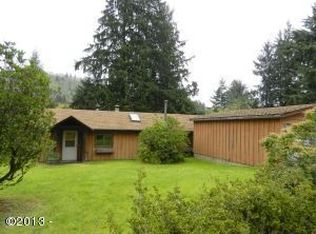 363 N Deerlane Dr, Otis, OR 97368