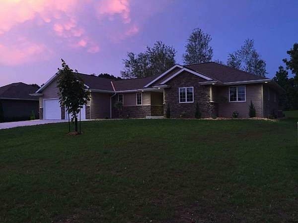 1st image of 5032 Nooyen Heights Dr