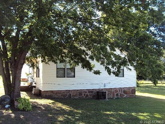 3rd image of 205 W Jefferson Ave