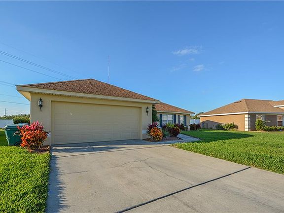 3rd image of 1127 Normandy Heights Cir