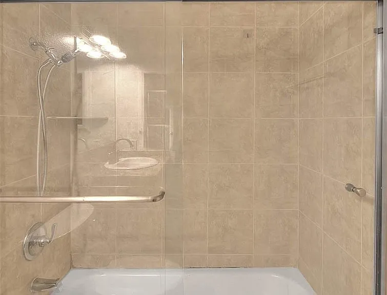 319 N Lincoln Ave #A — Photo 7