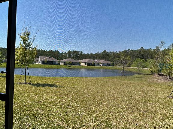 2nd image of 34 Dovetail Cir