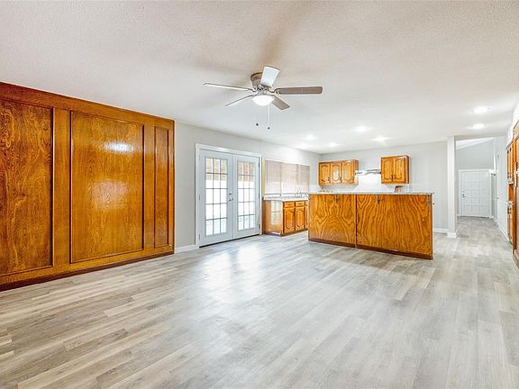 4th image of 1413 Sequoia Dr