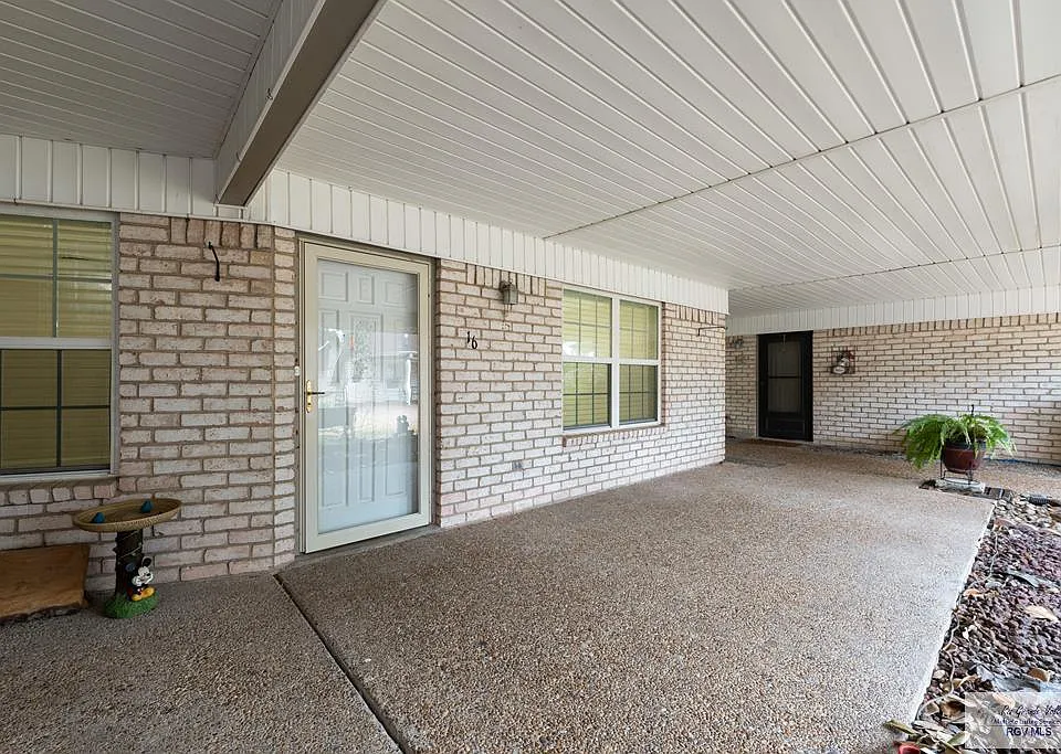 1500 Palm Valley Dr