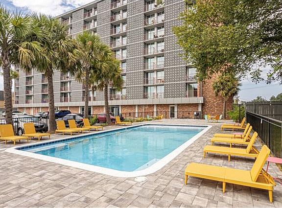 2nd image of 6324 Chef Menteur Hwy APT 305
