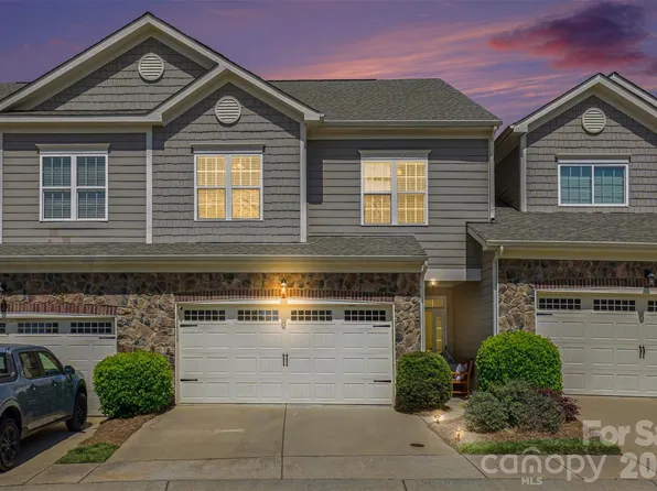 2020 Cramer Place Ct, Cramerton, NC 28032