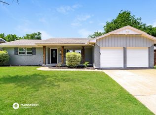 1829 Kings Rd, Edmond, OK 73013