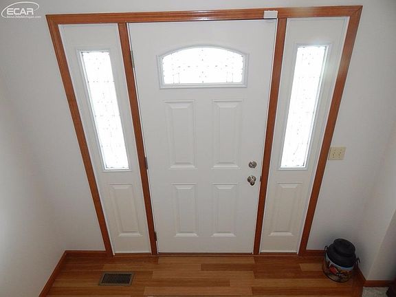 5th image of 8454 Jaclyn Ann Dr