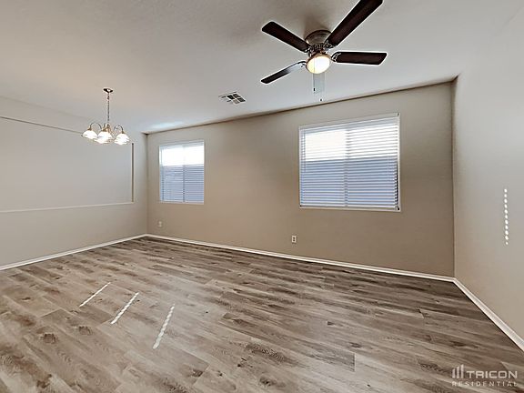 5th image of 22409 N 102nd Ln