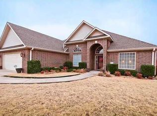 507 SE Eaton St, Bentonville, AR 72712