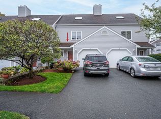 17 Lions Ln #17, Salem, MA 01970