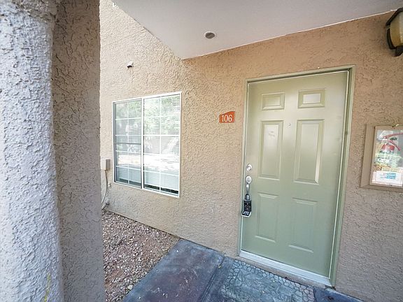 3rd image of 2110 Sealion Dr Building 106-61