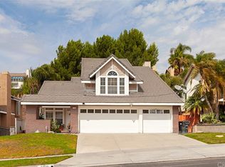 3339 Amy Dr, Corona, CA 92882