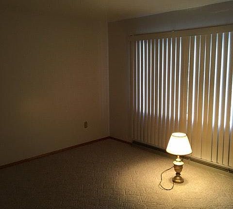 Living Room/Third Bedroom