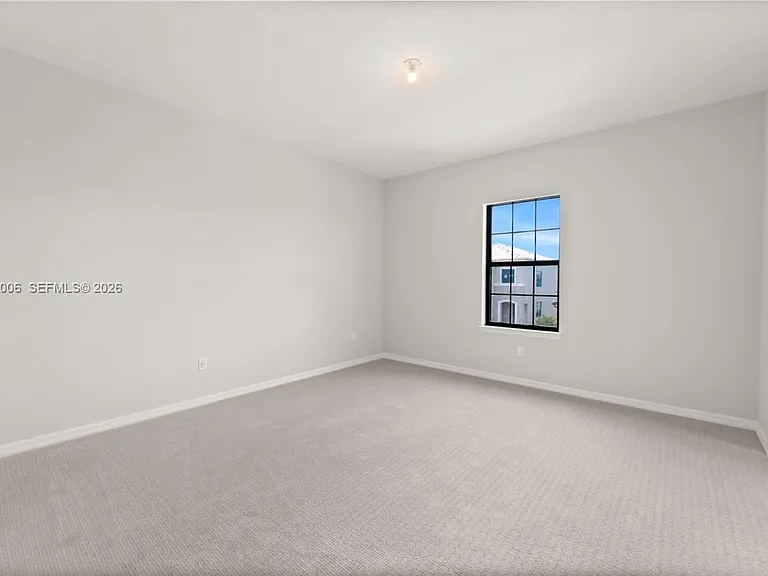 4492 Tacoma Park Dr — Photo 12