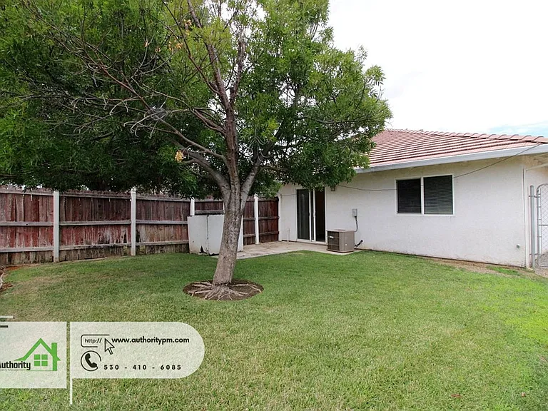 22375 Rio Alto Dr #A — Photo 19
