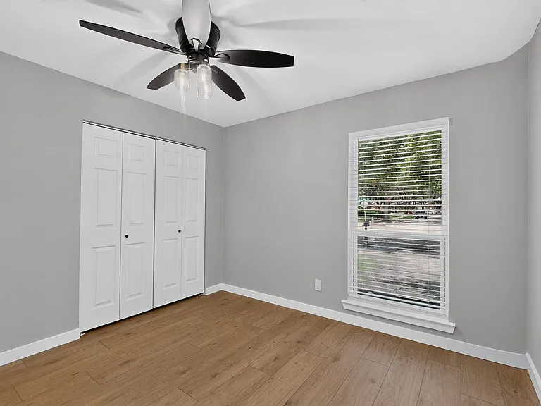 1004 Cross Bend Rd — Photo 24