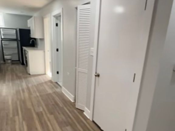 4th image of 4744 N Lowell Ave