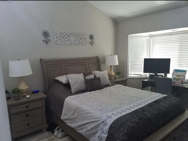 4875 Harbinson Ave — Photo 4