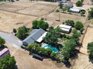 9408 Magos Rd, Wilton, CA 95693
