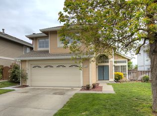 7799 Crossridge Rd, Dublin, CA 94568