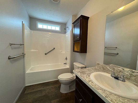 3rd image of 3321 Creekside Blvd #155