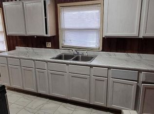 2416 E 53rd St, Kansas City, MO 64130