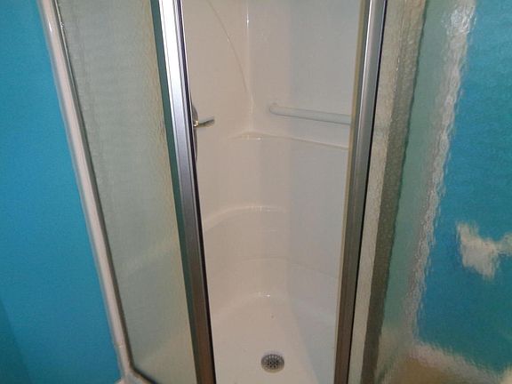 3rd image of 122 Mulligan Dr