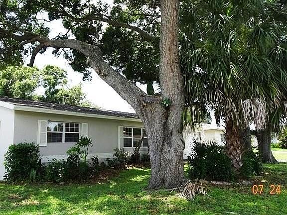 4th image of 6722 33rd Ave N