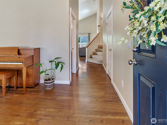 3rd image of 6932 Prosik Lane SW